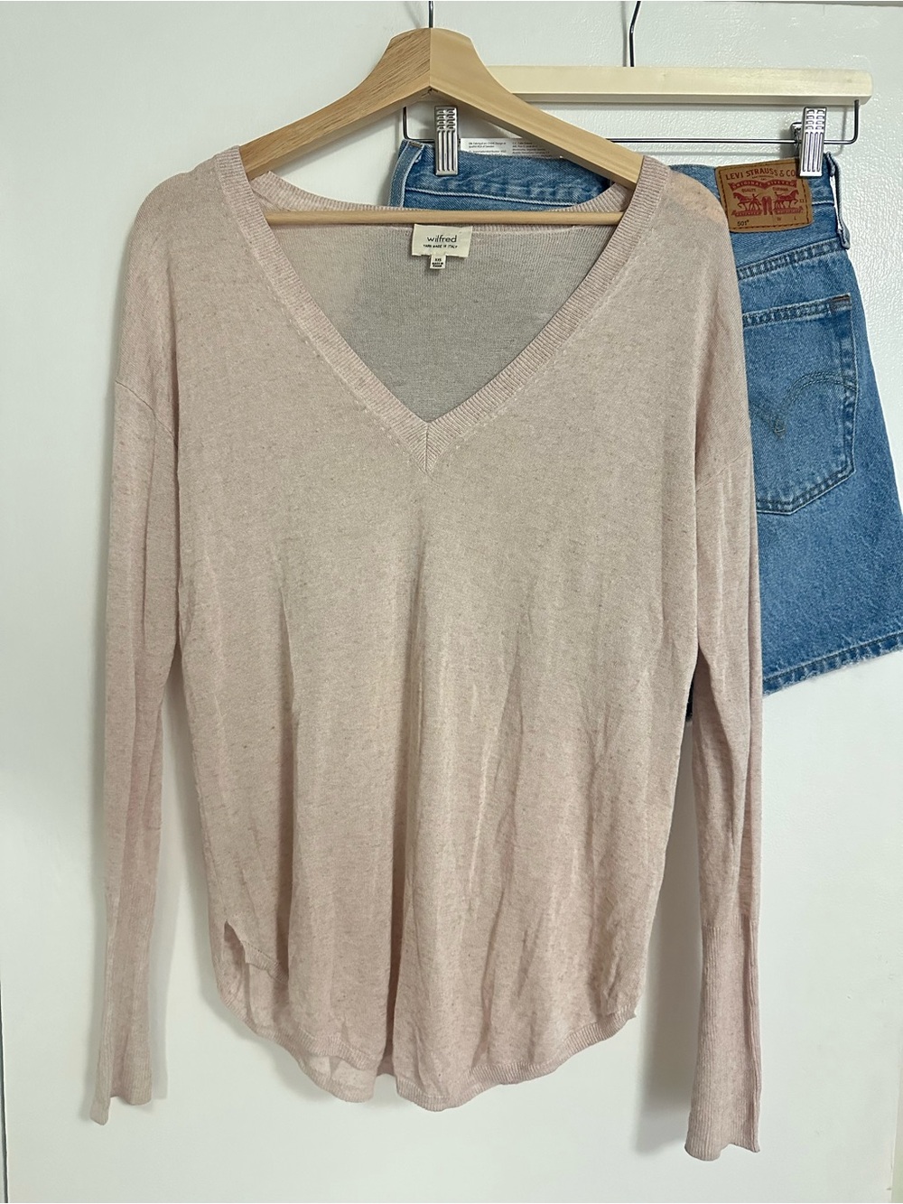 Wilfred tan linen-mix V-Neck Long Sleeve Sweater